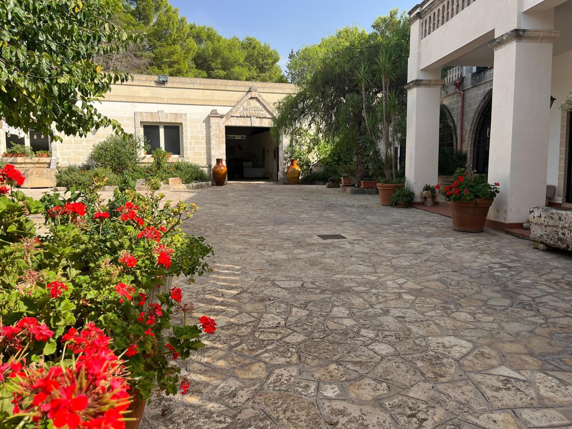 Masseria La Camardia Сава Экстерьер фото