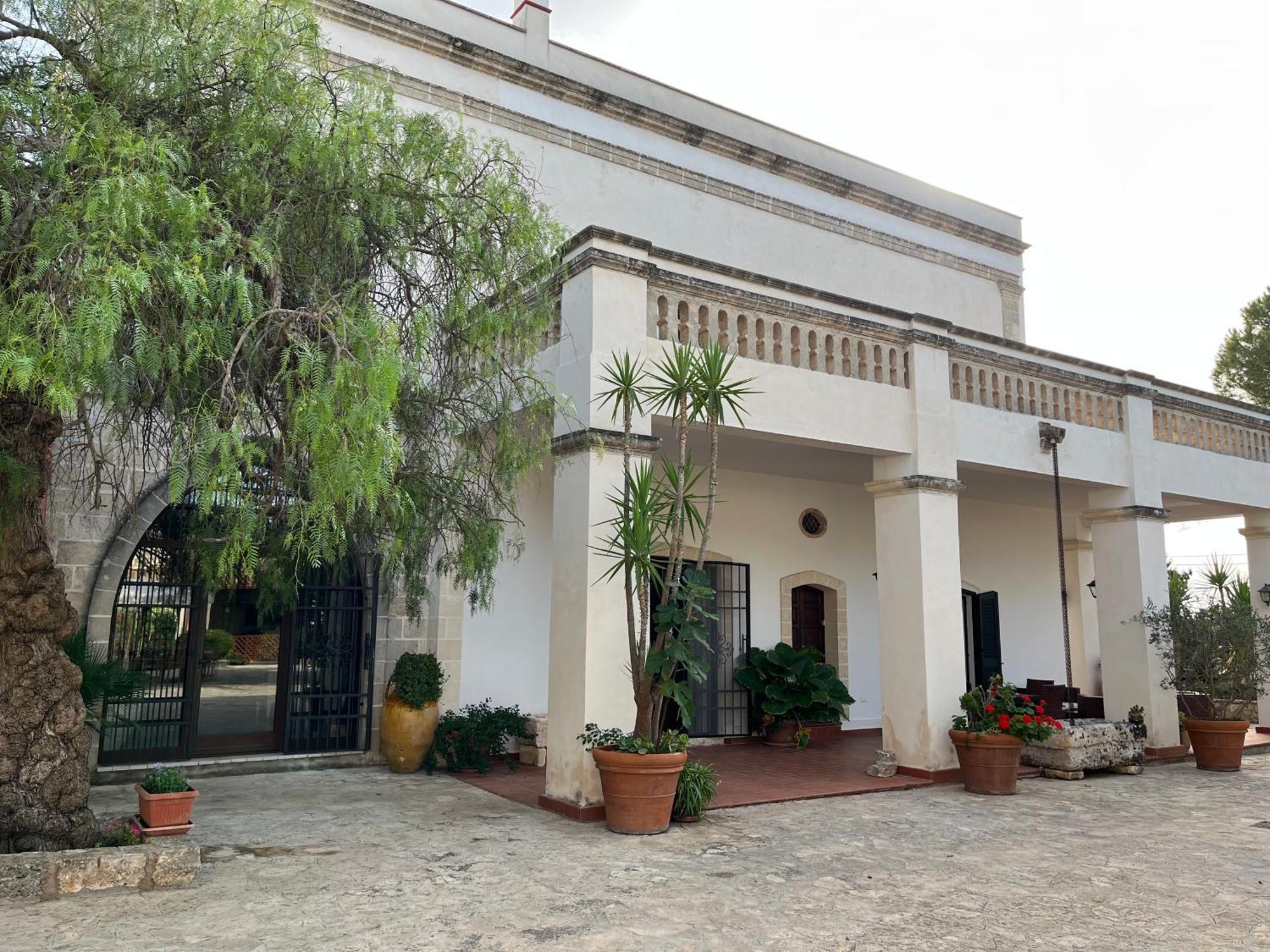 Masseria La Camardia Сава Экстерьер фото