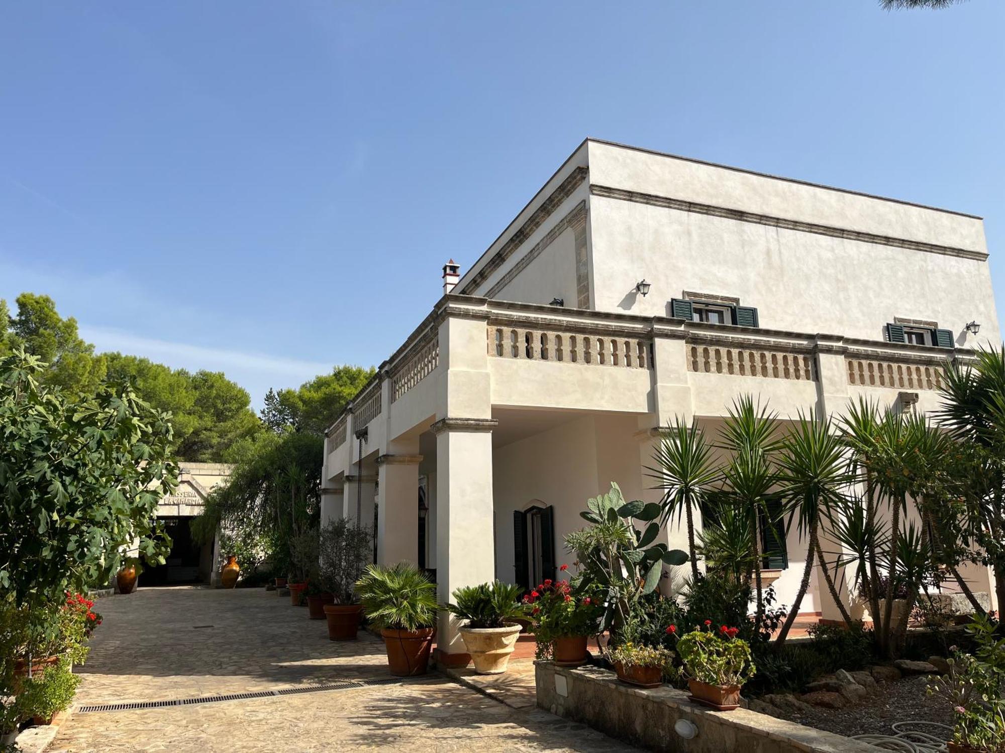 Masseria La Camardia Сава Экстерьер фото