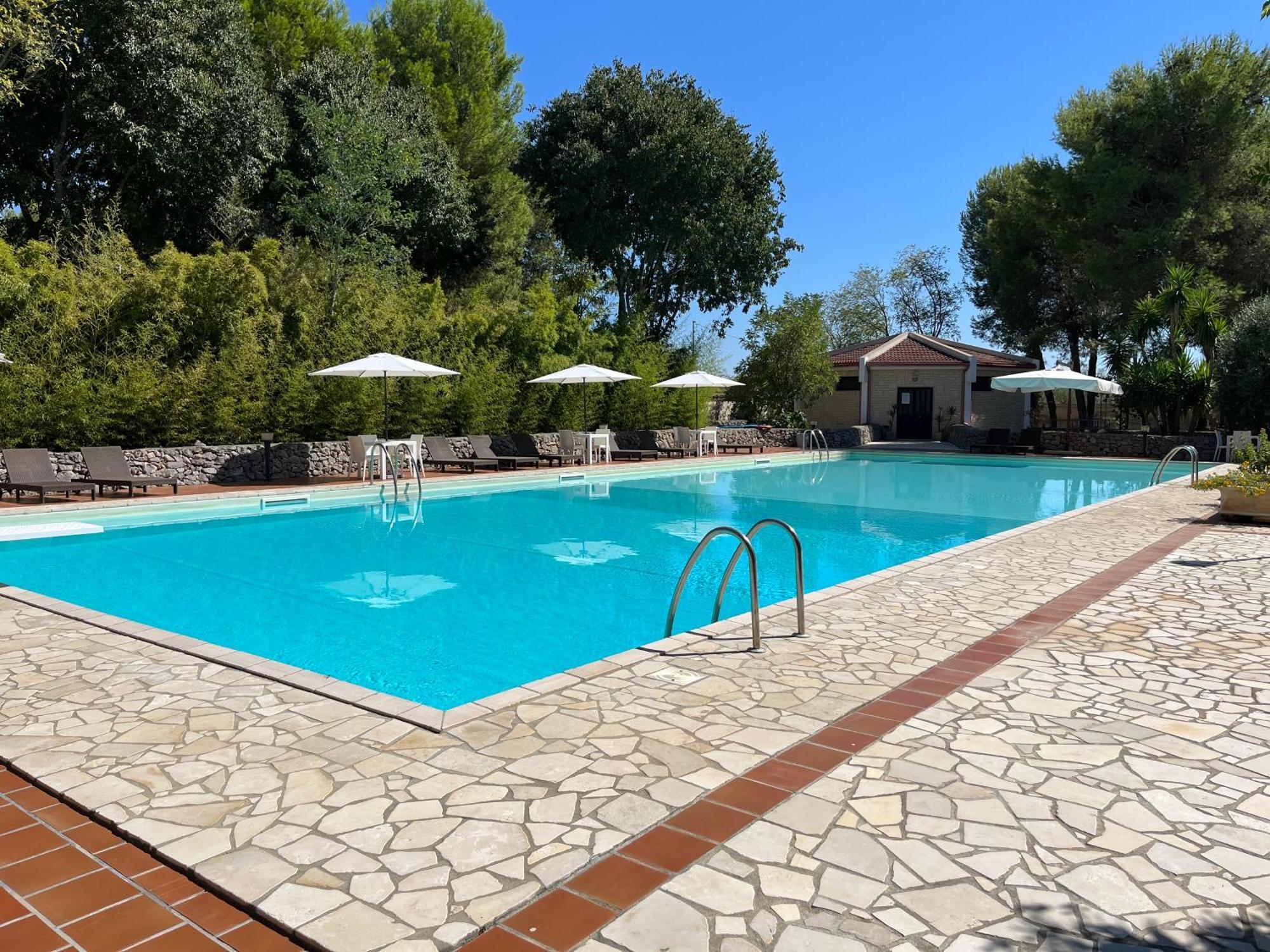 Masseria La Camardia Сава Экстерьер фото